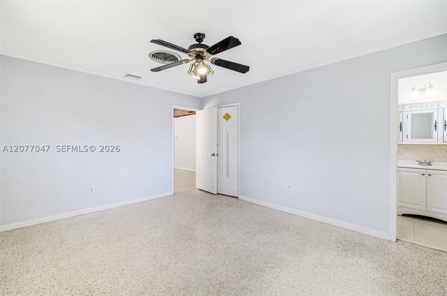 9354 Caribbean Blvd, Cutler Bay, FL 33189