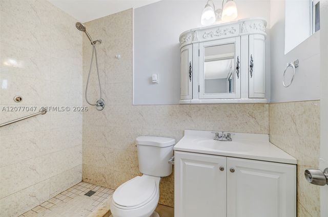 9354 Caribbean Blvd, Cutler Bay, FL 33189