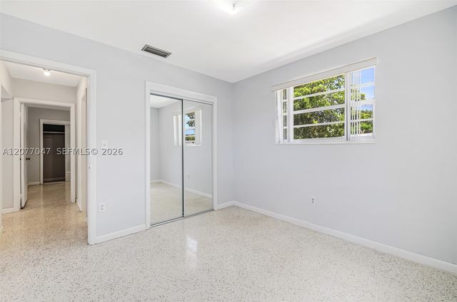 9354 Caribbean Blvd, Cutler Bay, FL 33189