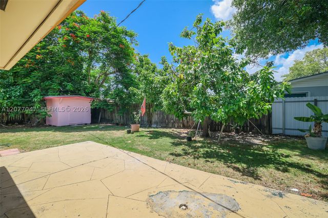 9354 Caribbean Blvd, Cutler Bay, FL 33189