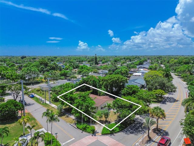 9354 Caribbean Blvd, Cutler Bay, FL 33189