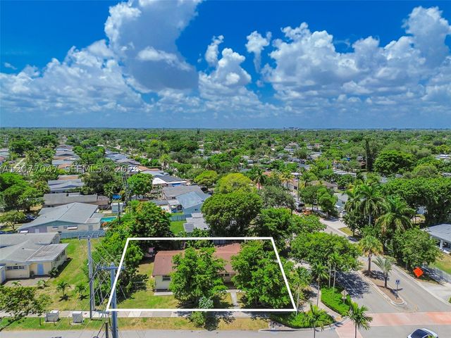 9354 Caribbean Blvd, Cutler Bay, FL 33189