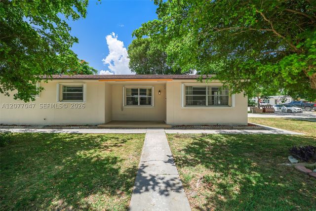 9354 Caribbean Blvd, Cutler Bay, FL 33189