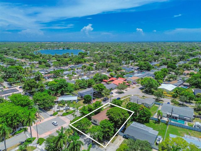 9354 Caribbean Blvd, Cutler Bay, FL 33189