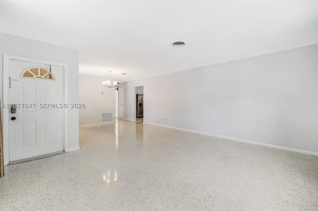 9354 Caribbean Blvd, Cutler Bay, FL 33189