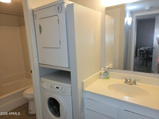 1111 E UNIVERSITY Drive 103, Tempe, AZ 85288