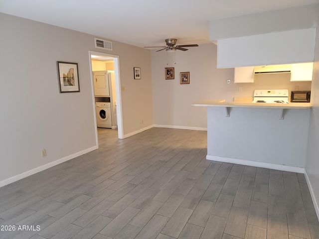 1111 E UNIVERSITY Drive 103, Tempe, AZ 85288