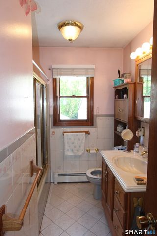 35 Chapman Street, East Hartford, CT 06108