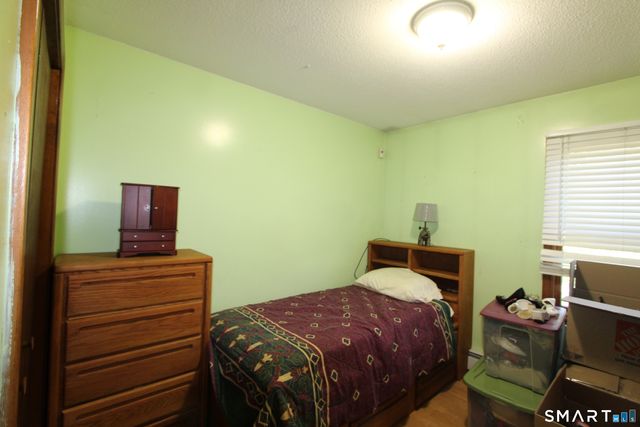 35 Chapman Street, East Hartford, CT 06108
