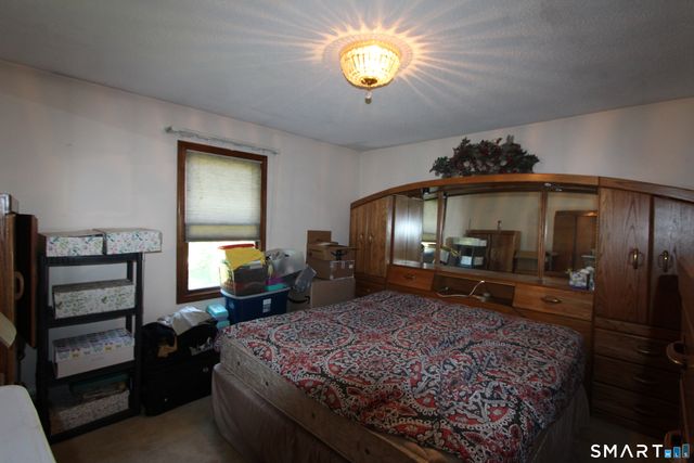 35 Chapman Street, East Hartford, CT 06108