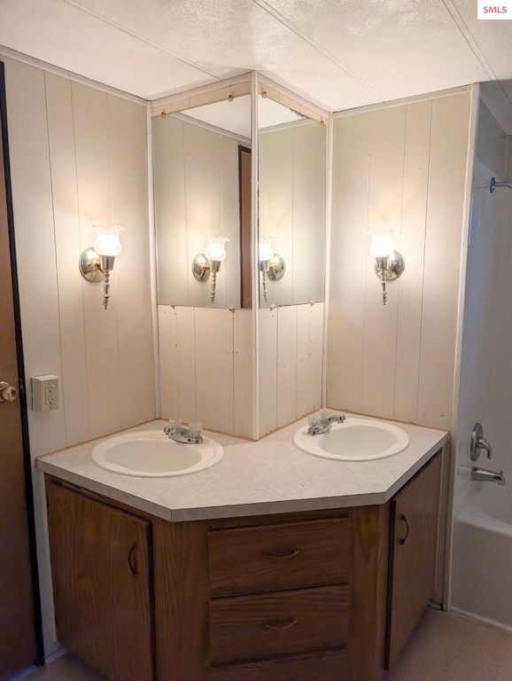 6677 Kaniksu Unit E 2, Bonners Ferry, ID 83805 photo 9