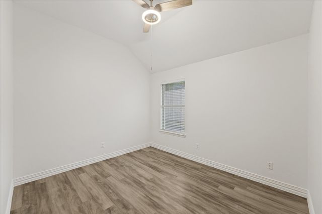 1216 Bold Forbes Drive, Grand Prairie, TX 75052