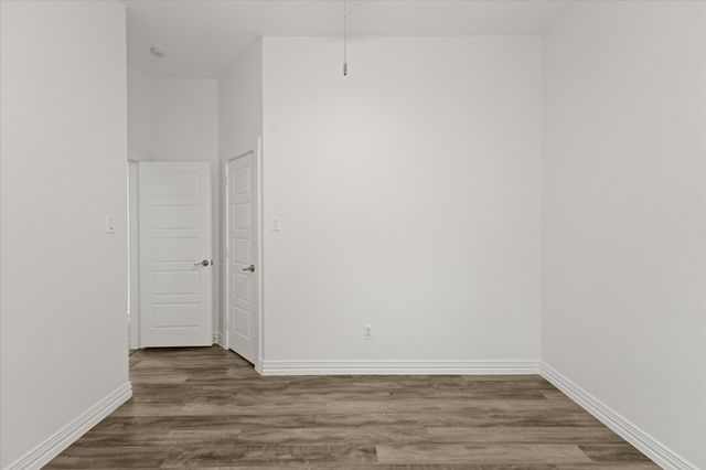 1216 Bold Forbes Drive, Grand Prairie, TX 75052