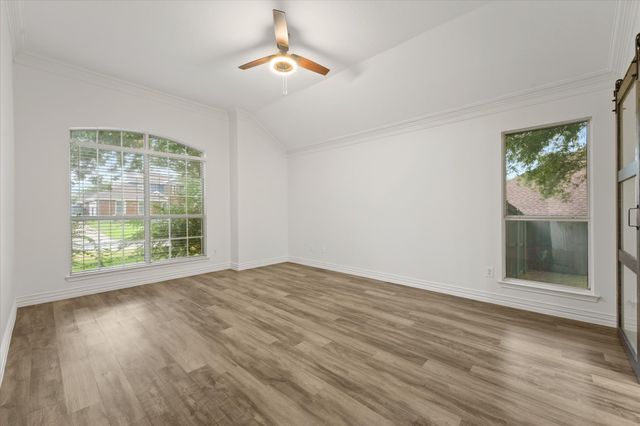 1216 Bold Forbes Drive, Grand Prairie, TX 75052
