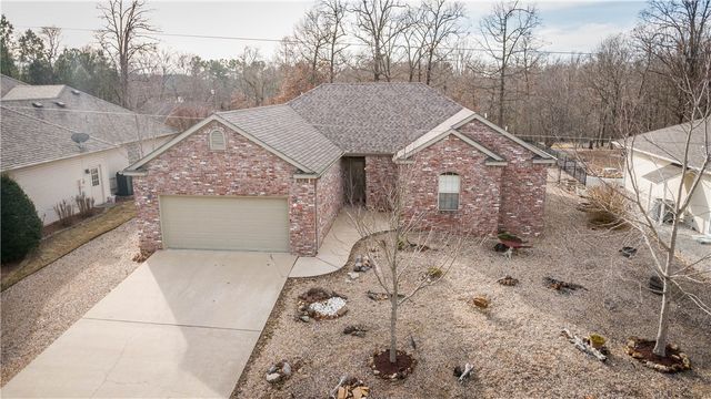 13 Kintyre Drive, Bella Vista, AR 72715