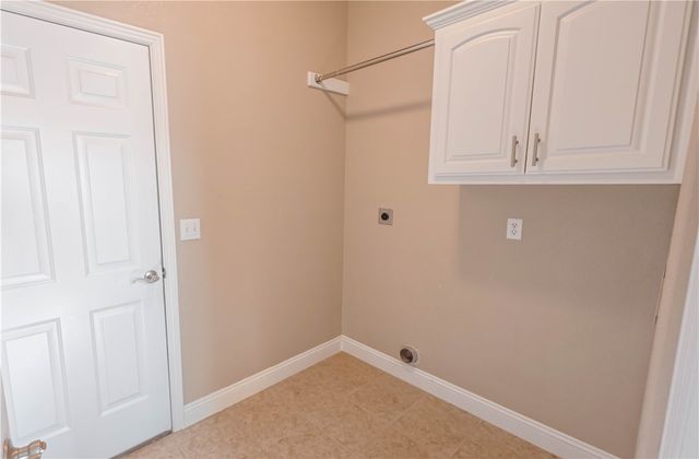 13 Kintyre Drive, Bella Vista, AR 72715