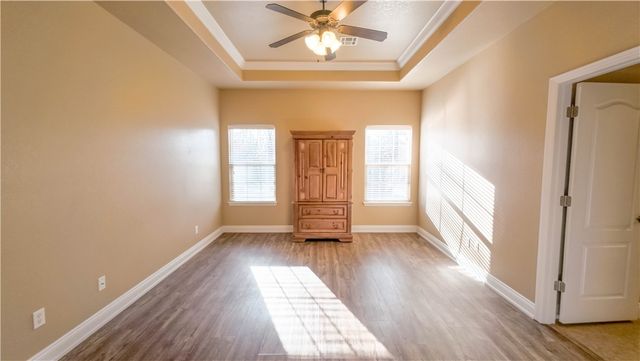 13 Kintyre Drive, Bella Vista, AR 72715