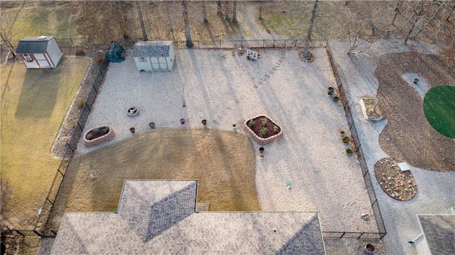 13 Kintyre Drive, Bella Vista, AR 72715