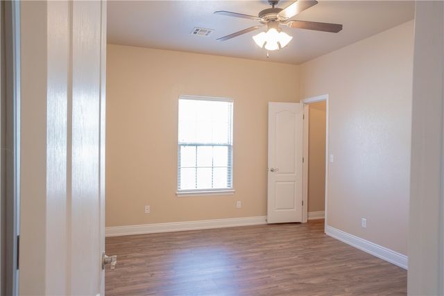 13 Kintyre Drive, Bella Vista, AR 72715