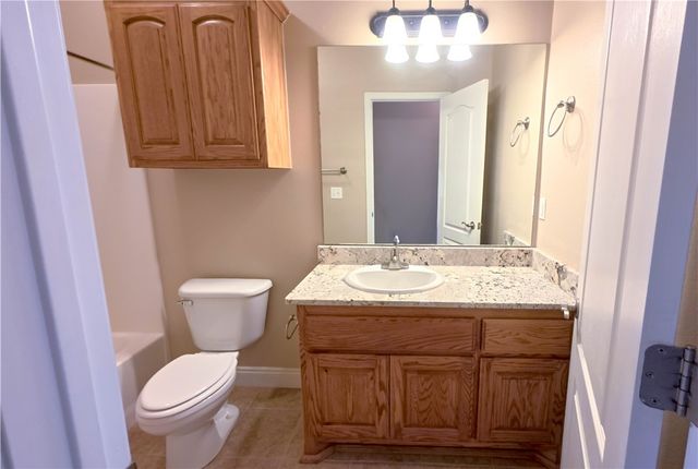 13 Kintyre Drive, Bella Vista, AR 72715