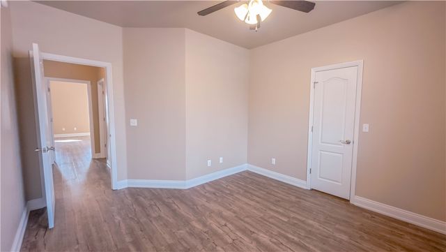 13 Kintyre Drive, Bella Vista, AR 72715