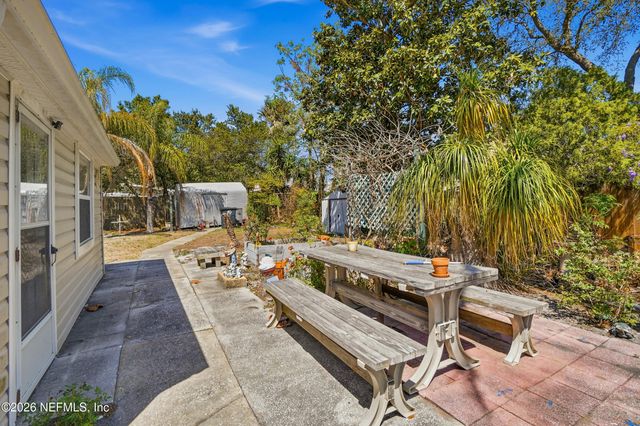 43 FORRESTAL Circle N, Atlantic Beach, FL 32233