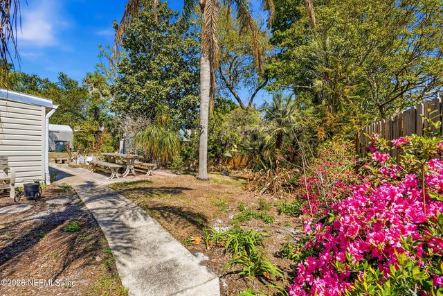 43 FORRESTAL Circle N, Atlantic Beach, FL 32233