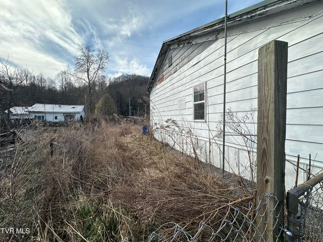 818 Oakdale Street, Appalachia, VA 24216