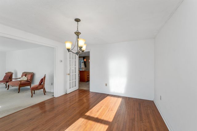 294.5 Hampstead Road, Derry, NH 03038