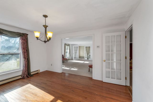 294.5 Hampstead Road, Derry, NH 03038