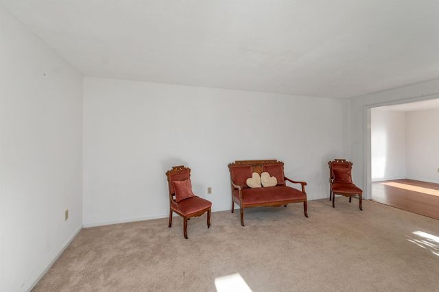 294.5 Hampstead Road, Derry, NH 03038