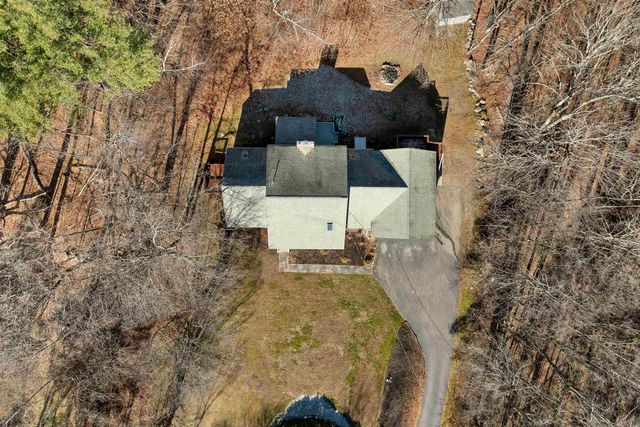 294.5 Hampstead Road, Derry, NH 03038