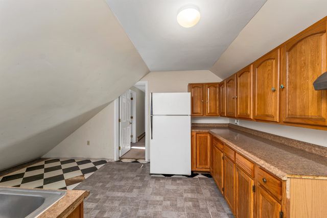 294.5 Hampstead Road, Derry, NH 03038