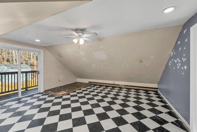 294.5 Hampstead Road, Derry, NH 03038