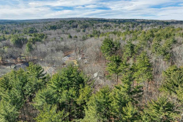 294.5 Hampstead Road, Derry, NH 03038