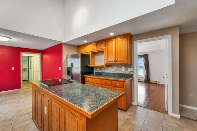 294.5 Hampstead Road, Derry, NH 03038