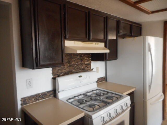 1860 SONOMA Place, El Paso, TX 79936