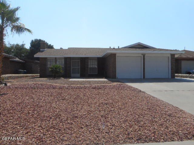 1860 SONOMA Place, El Paso, TX 79936