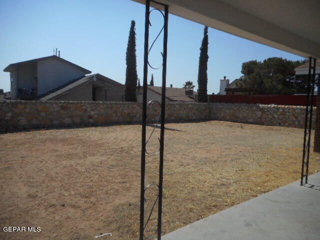 1860 SONOMA Place, El Paso, TX 79936