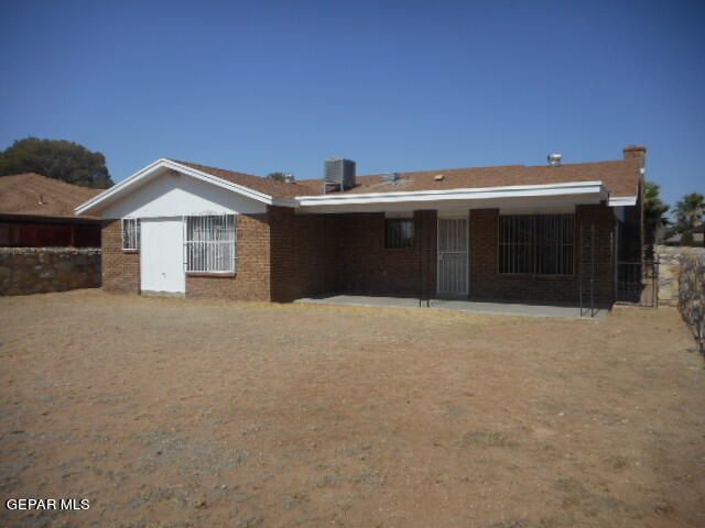 1860 SONOMA Place, El Paso, TX 79936