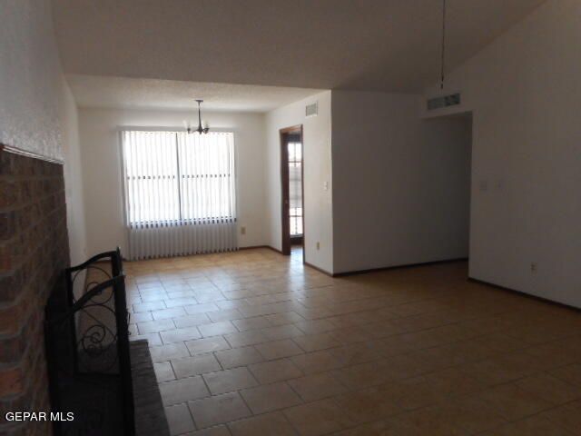 1860 SONOMA Place, El Paso, TX 79936