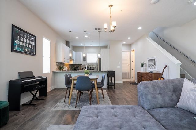 73 W GRANT STREET, Orlando, FL 32806