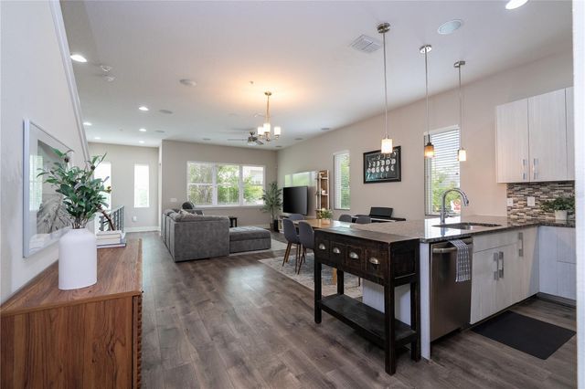 73 W GRANT STREET, Orlando, FL 32806