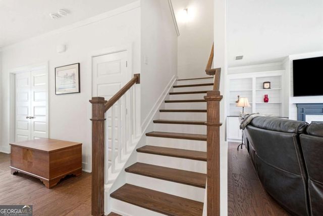 8110 Beryl Overlook, Gainesville, GA 30506