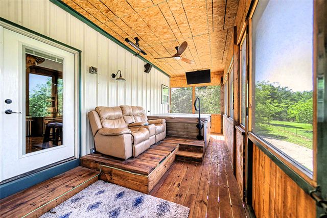 9439 County Road 103, Whitesboro, TX 76273