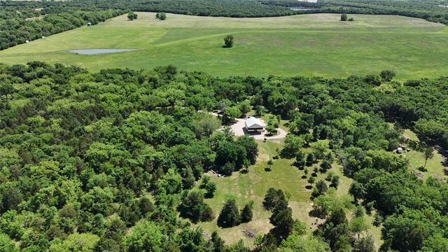 9439 County Road 103, Whitesboro, TX 76273