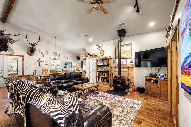 9439 County Road 103, Whitesboro, TX 76273