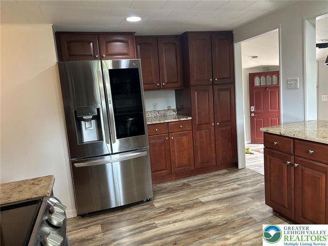 825 Sherman Street, Catasauqua Boro, PA 18032