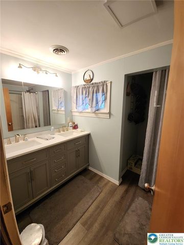 825 Sherman Street, Catasauqua Boro, PA 18032