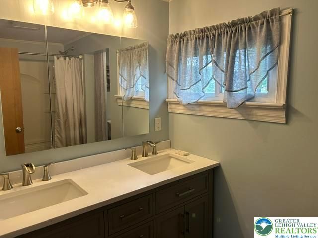825 Sherman Street, Catasauqua Boro, PA 18032